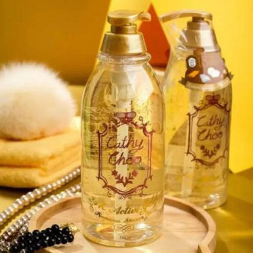 Sữa Tắm Trắng Da Cathy Choo Active Gold 24K 750ml