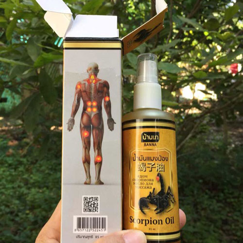Dầu Bọ Cạp Xịt Xoa Bóp Bana Scorpion Oil Thái Lan 85ml Dầu Thảo Dược-1