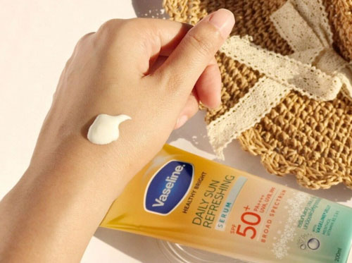 Serum Chống Nắng Dưỡng Da Vaseline Healthy Bright Daily Sun SPF50 Thái Lan Kem Dưỡng Toàn Thân-1